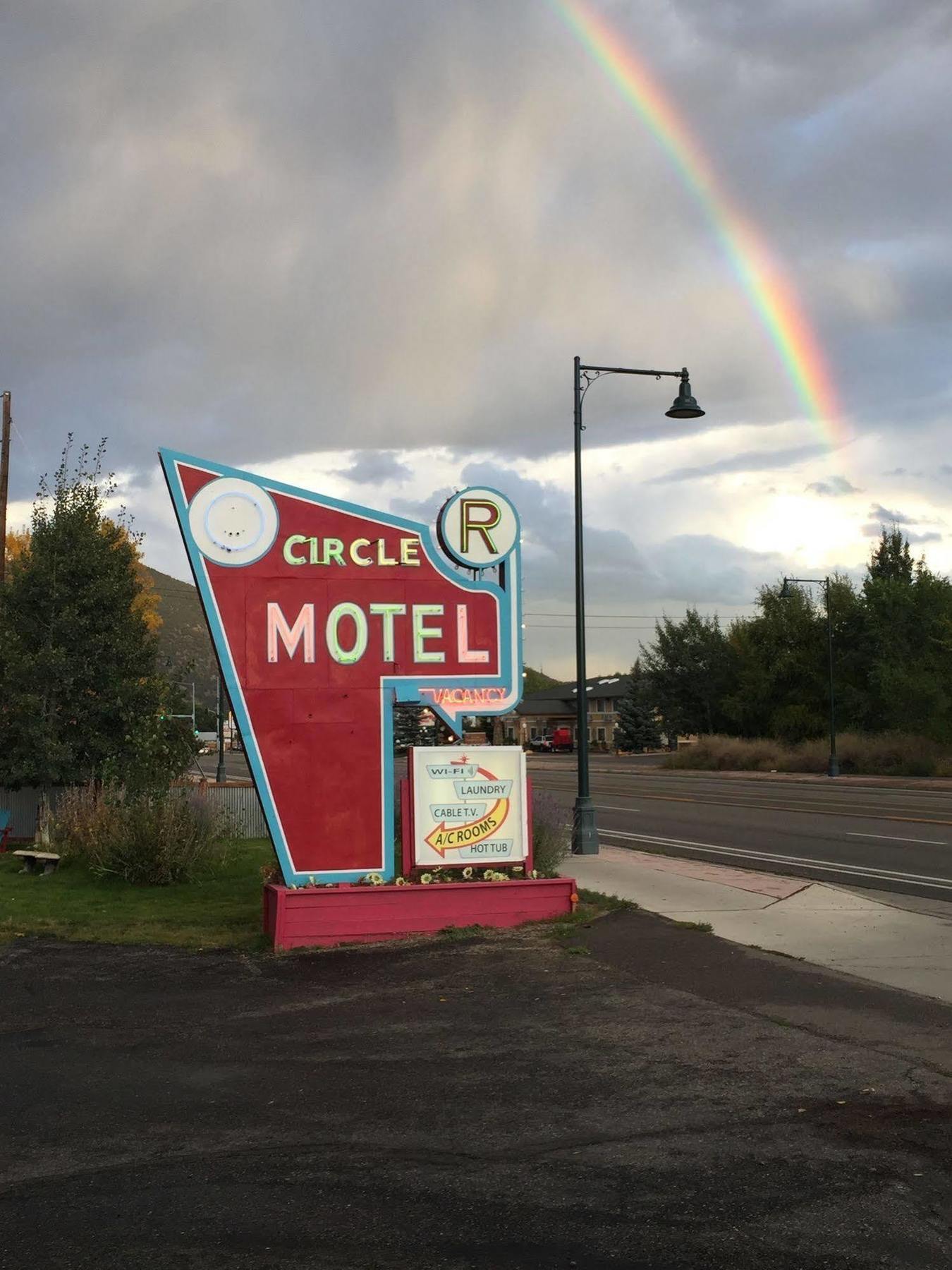 סאלידה Circle R Motel מראה חיצוני תמונה